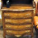 181 1107 CHEST OF DRAWERS